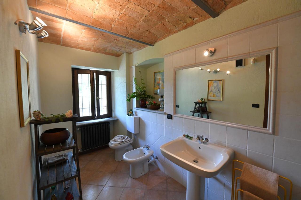 Cascina Flino Apartman Diano dʼAlba Kültér fotó